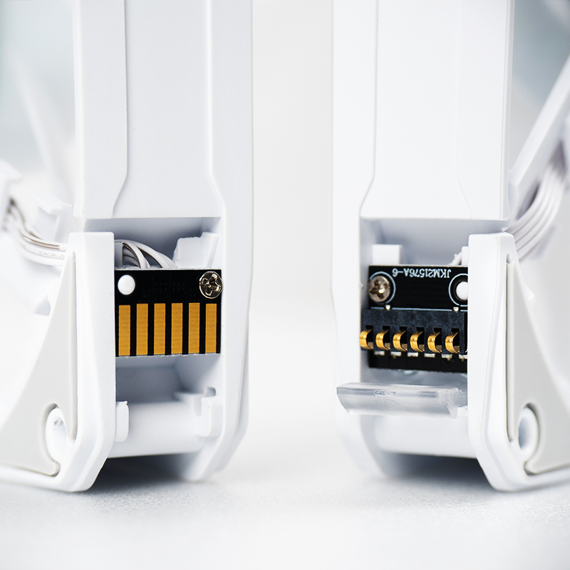 Chieftec ICEBERG // 360 AIO water cooling RGB white