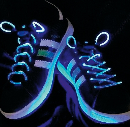 Opruiming LED schoenveters blauw inc CR2032